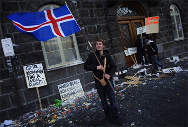 Protest in Iceland at the parliament building